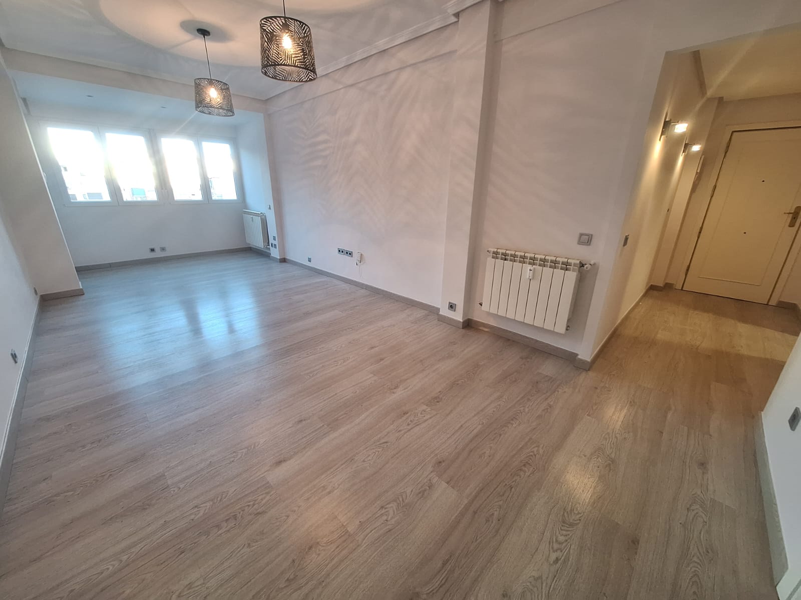 49973_WhatsApp Image 2025-10-22 at 18.53.12 (1).jpeg